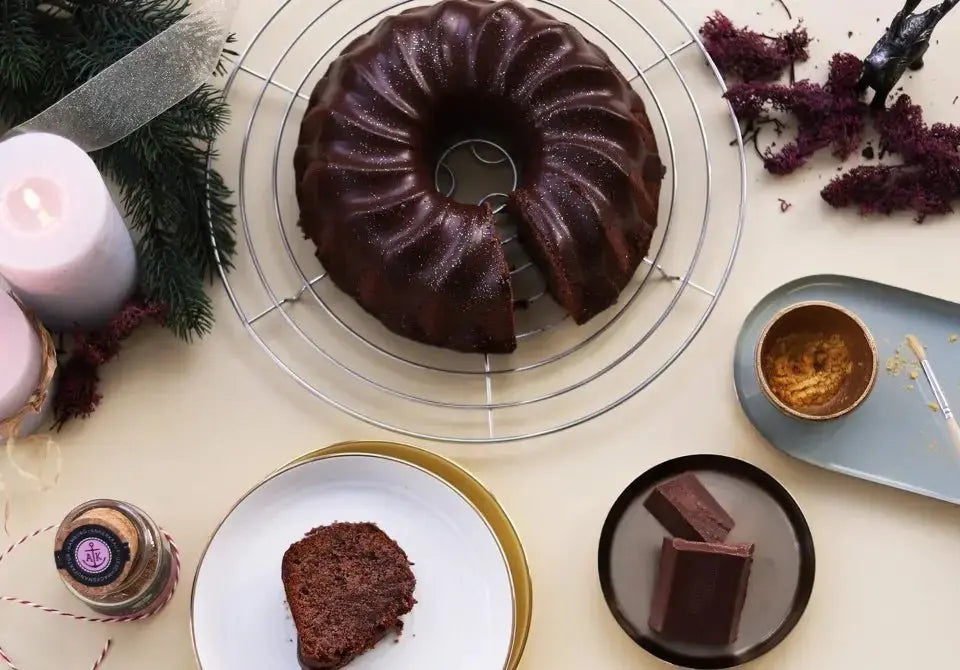 Glühwein-Gugelhupf-mit-dunkler-Edelkakao-Schokolade Rausch