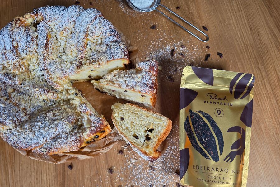 Hefekranz mit Edelkakao-Nibs