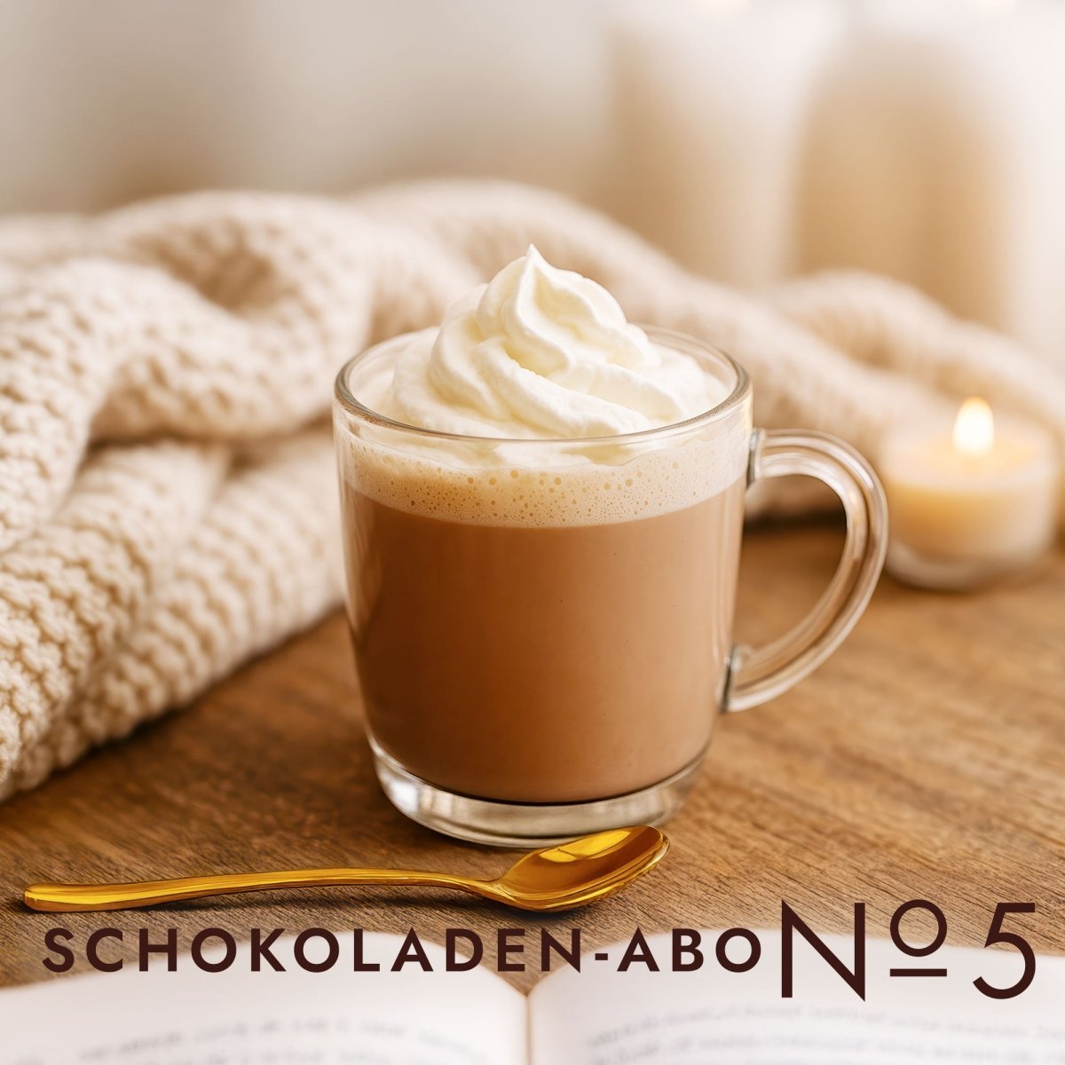 Schokoladen Abo Nr 5 Tasse auf Tisch