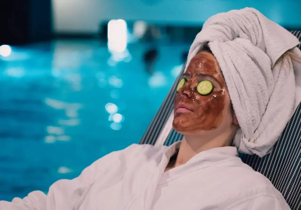 SCHOKOLADEN-MASKE AUS HELLER EDELKAKAO-SCHOKOLADE Rausch